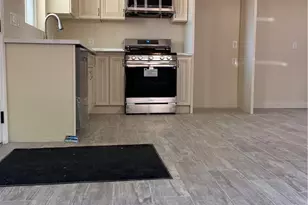 1727 W Santa Ana Blvd, Santa Ana, CA 92703 - Photo 1