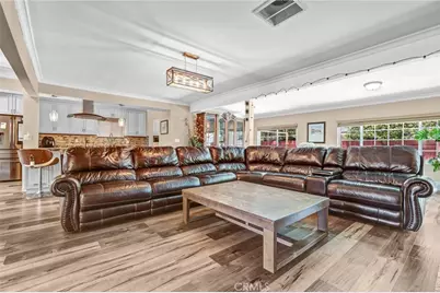 8544 Saloma Avenue, Panorama City, CA 91402 - Photo 12