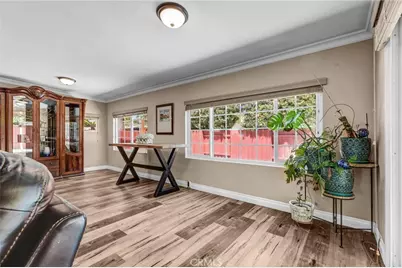 8544 Saloma Avenue, Panorama City, CA 91402 - Photo 16