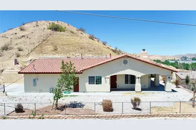 16571 B Street, Victorville, CA 92395 - Photo 1