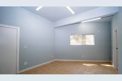 5618 Venice Boulevard, Los Angeles, CA 90019 - Photo 8