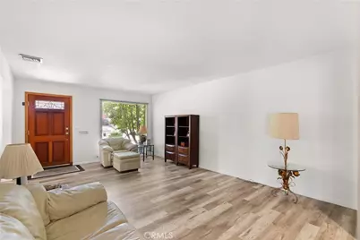 3654 4th Avenue, La Crescenta, CA 91214 - Photo 4