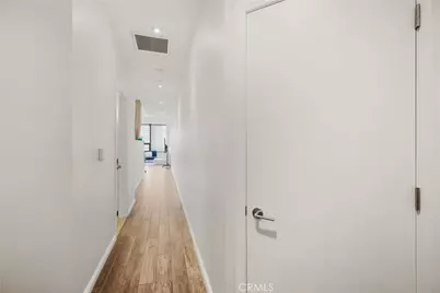 1100 Wilshire Boulevard #2607, Los Angeles, CA 90017 - Photo 18