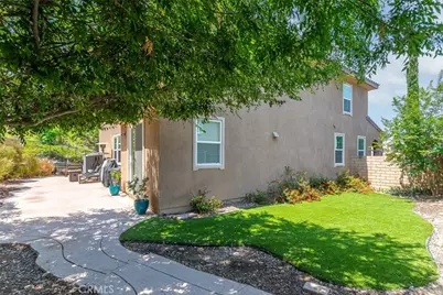 17122 Broken Rock Court, Riverside, CA 92503 - Photo 42