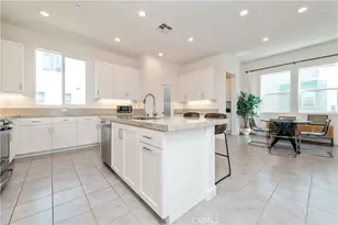 251 Sash, Irvine, CA 92618 - Photo 6