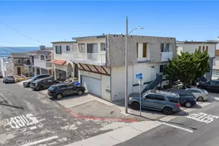 330 34th Pl, Manhattan Beach, CA 90266 - Photo 2