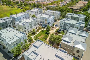 134 Acamar, Irvine, CA 92618 - Photo 40