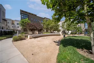 134 Acamar, Irvine, CA 92618 - Photo 34
