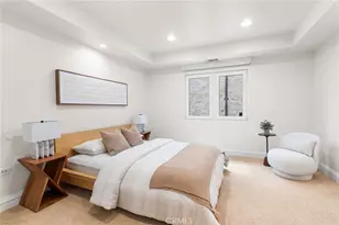 1554 E Oceanfront, Newport Beach, CA 92661 - Photo 20