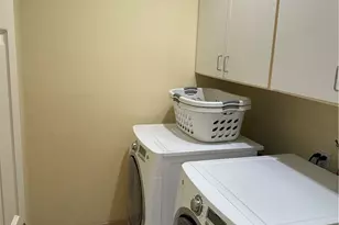 4377 Saltillo St, Woodland Hills, CA 91364 - Photo 14