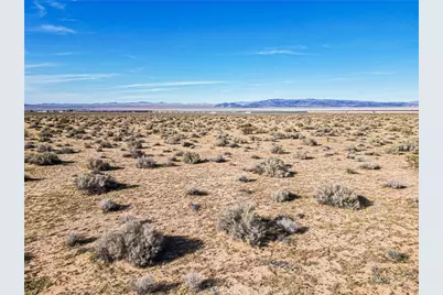 1000 Roy Street, Hinkley, CA 92347 - Photo 12