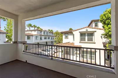 11 Travis Road, Buena Park, CA 90621 - Photo 16