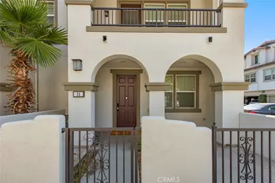 11 Travis Road, Buena Park, CA 90621 - Photo 2