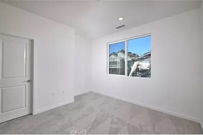 6045 Fairfax Drive, Eastvale, CA 92880 - Photo 12