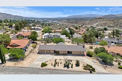 7575 Whitney Avenue, Yucca Valley, CA 92284 - Photo 2