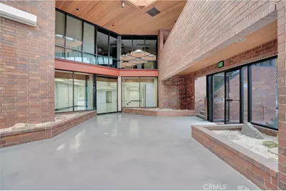 6 Upper Newport, Newport Beach, CA 92660 - Photo 2