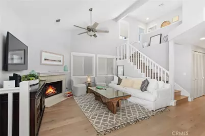 608 Poinsettia Avenue #B, Corona del Mar, CA 92625 - Photo 2