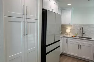 608 Poinsettia Ave, Corona del Mar, CA 92625 - Photo 14