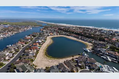 17022 Marinabay Drive, Huntington Beach, CA 92649 - Photo 40