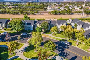 32 Goldenbush, Irvine, CA 92604 - Photo 48