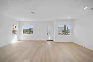 187 Yugen, Irvine, CA 92618 - Photo 6