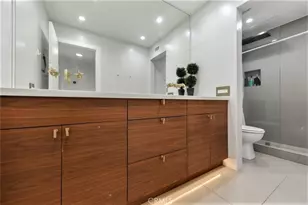 53 Oxford, Irvine, CA 92612 - Photo 10