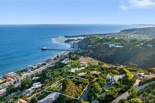 3662 Sweetwater Canyon Dr, Malibu, CA 90265 - Photo 4