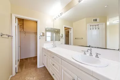 32 Clifford Lane, Ladera Ranch, CA 92694 - Photo 12