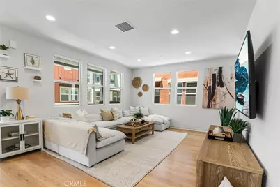 110 Fable, Irvine, CA 92618 - Photo 18