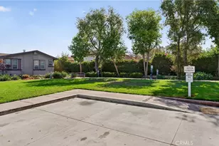 123 Madrid, Tustin, CA 92780 - Photo 44