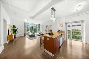 645 W 9th St, Los Angeles, CA 90015 - Photo 2