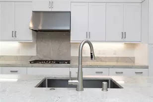 207 Abacus, Irvine, CA 92618 - Photo 10