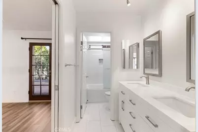 1828 Diamond Street #3, San Diego, CA 92109 - Photo 20