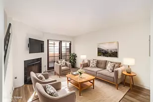 1828 Diamond St, San Diego, CA 92109 - Photo 2