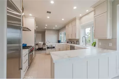 106 Ocean Vista, Newport Beach, CA 92660 - Photo 10