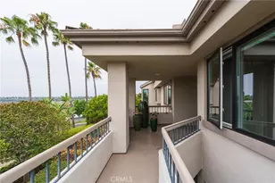106 Ocean Vista, Newport Beach, CA 92660 - Photo 2