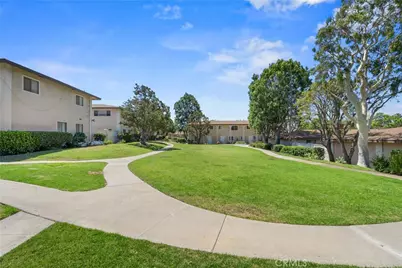 2525 N Bourbon Court #E2, Orange, CA 92865 - Photo 24