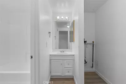 2525 N Bourbon Court #E2, Orange, CA 92865 - Photo 20