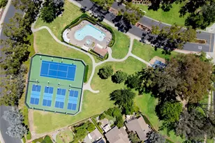 32232 Fall River Rd, Trabuco Canyon, CA 92679 - Photo 38