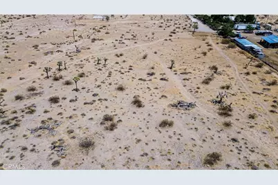 9690 Barcelona Avenue, Adelanto, CA 92301 - Photo 30