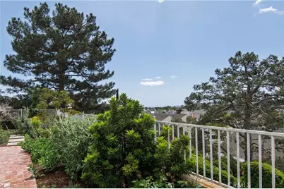28242 Elmwood, Mission Viejo, CA 92692 - Photo 4