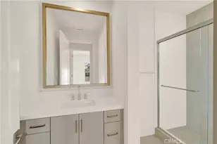 100 Mossvine, Irvine, CA 92618 - Photo 16