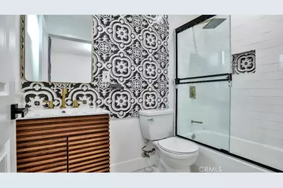 11445 Saticoy Street, North Hollywood, CA 91605 - Photo 10