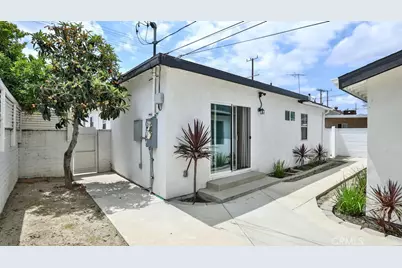 11445 Saticoy Street, North Hollywood, CA 91605 - Photo 16