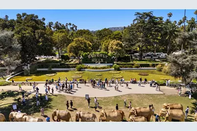 474 N Beverly Dr, Beverly Hills, CA 90210 - Photo 34