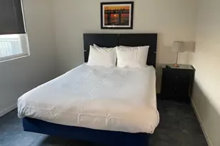 4704 Seashore Dr, Newport Beach, CA 92663 - Photo 28