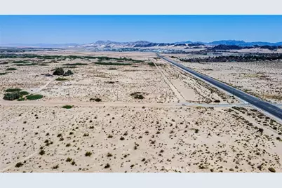 73470 Valle Vista Road, 29 Palms MCB, CA 92277 - Photo 10