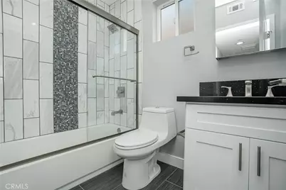 531 W 80th, Los Angeles, CA 90044 - Photo 8