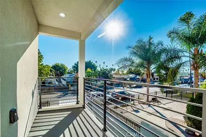 531 W 80th, Los Angeles, CA 90044 - Photo 20