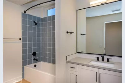 414 Main #400, Huntington Beach, CA 92648 - Photo 12